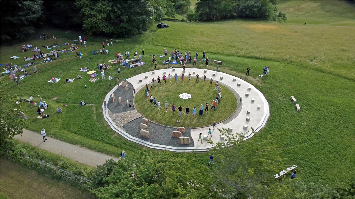 Luftbild 1 - Abschluss des Festes am Jerusalem Friedensmal, 22. 5. 2022