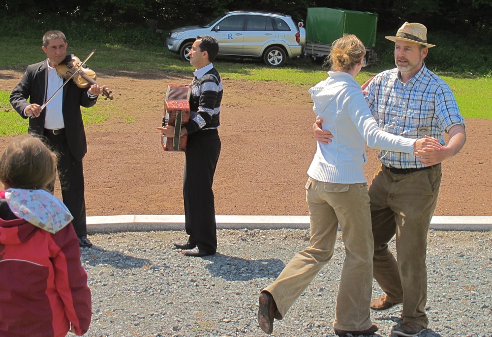 Tanz um den Baum des Lebens