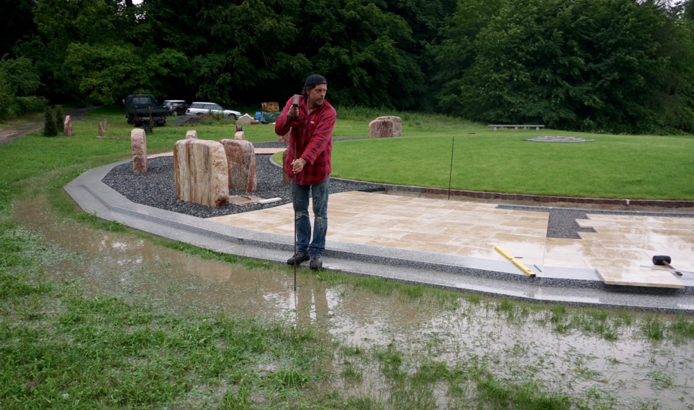 Ein Entwässerungsproblem am Denkmal